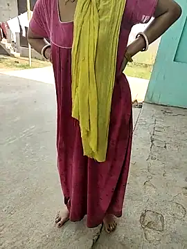 COUPLLE VILLAGE online show from 18, 4, 2026