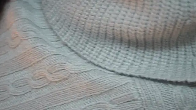 -AyeshaSinghania- online show from 17, 12, 2025