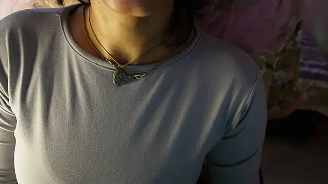 -AyeshaSinghania- online show from 4, 2, 2026