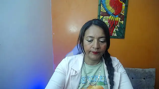 daleska ayala 1 online show from 10, 2, 2025