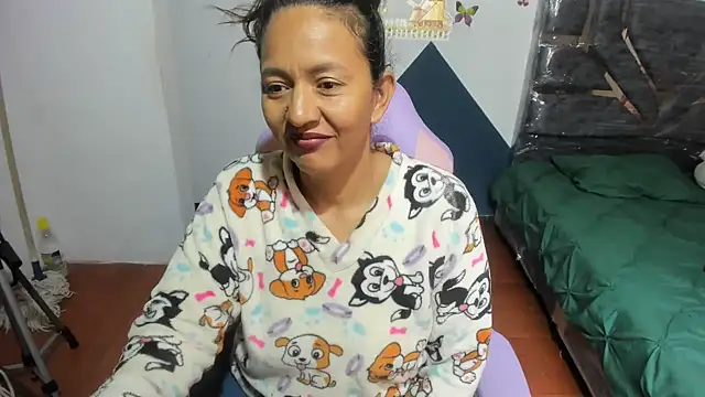 daleska ayala 1 online show from 9, 9, 2025