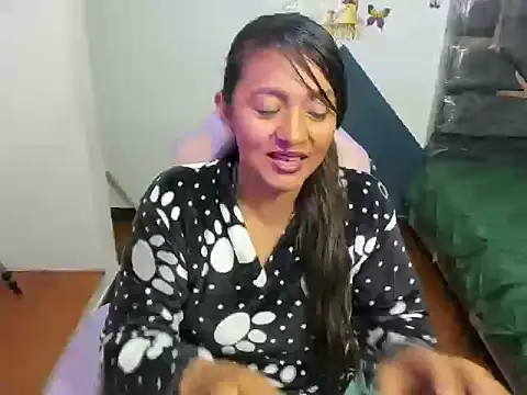 daleska ayala 1 online show from 11, 9, 2025