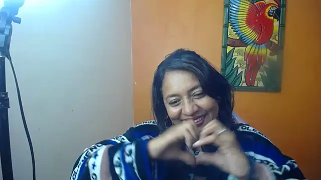 daleska ayala 1 online show from 19, 2, 2025