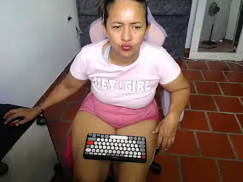 daleska ayala 1 online show from 9, 3, 2026