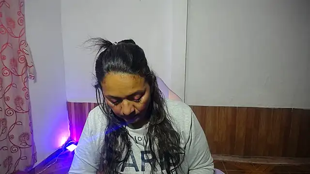 daleska ayala 1 online show from 24, 2, 2025