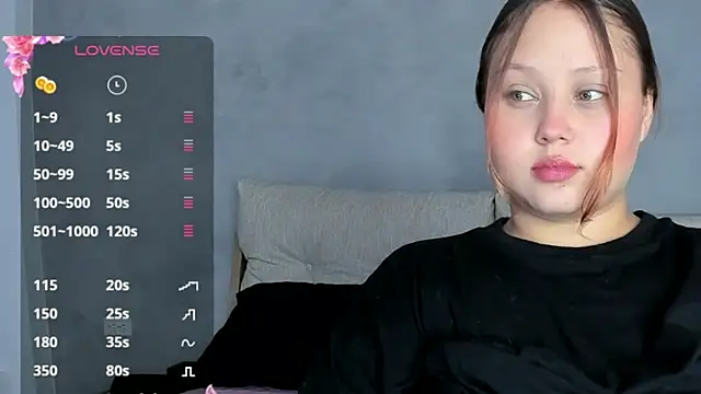 Snapshot of YuliCardona_ chatting on 10, 6, 2026 YuliCardona online show from 10, 6, 2026