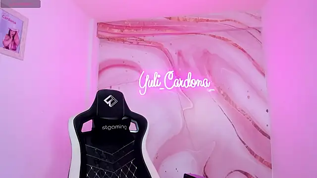 YuliCardona  online show from 25, 2, 2026