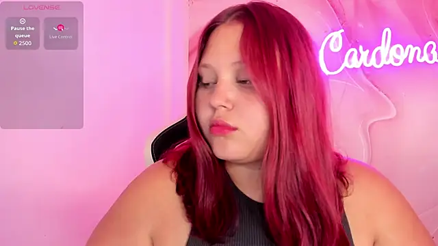 Snapshot of YuliCardona_ chatting on 23, 10, 2025 YuliCardona online show from 23, 10, 2025