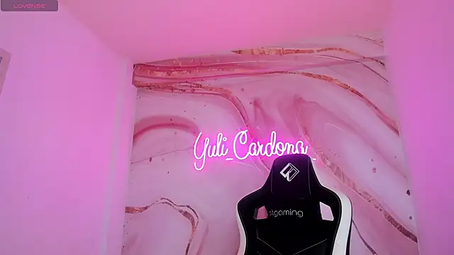 Snapshot of YuliCardona_ chatting on 24, 11, 2025 YuliCardona online show from 24, 11, 2025