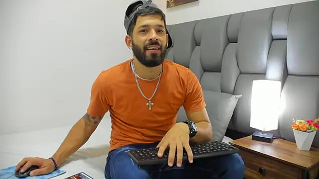 Thiagogomez online show from 6, 3, 2026