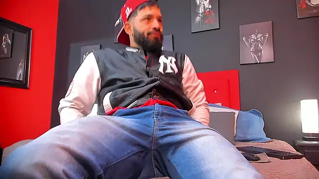 Thiagogomez online show from 20, 1, 2025