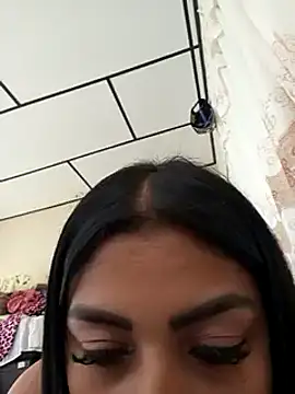 Snapshot of ViolettAndCandy chatting on 27, 12, 2024 ViolettAndCandy online show from 27, 12, 2024