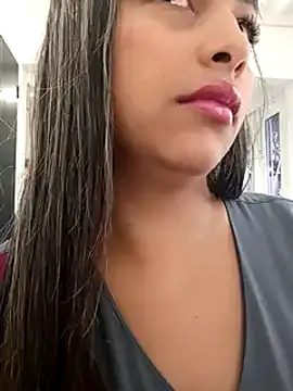 Snapshot of ViolettAndCandy chatting on 11, 9, 2025 ViolettAndCandy online show from 11, 9, 2025