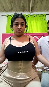 Snapshot of ViolettAndCandy chatting on 3, 10, 2025 ViolettAndCandy online show from 3, 10, 2025