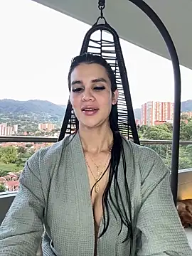 Snapshot of Helenbronwx chatting on 22, 5, 2026 Helenbronwx online show from 22, 5, 2026