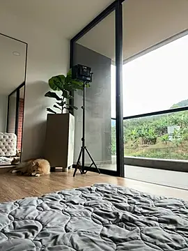 Snapshot of Helenbronwx chatting on 9, 1, 2025 Helenbronwx online show from 9, 1, 2025