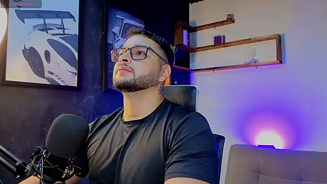 Andrew Brown online show from 17, 10, 2025