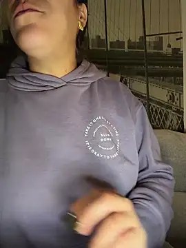 Bigbuttbrooklynn online show from 8, 4, 2026