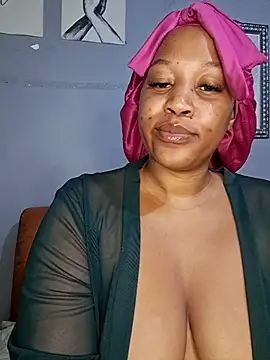 Snapshot of Toya_P chatting on 22, 6, 2026 Toya P online show from 22, 6, 2026