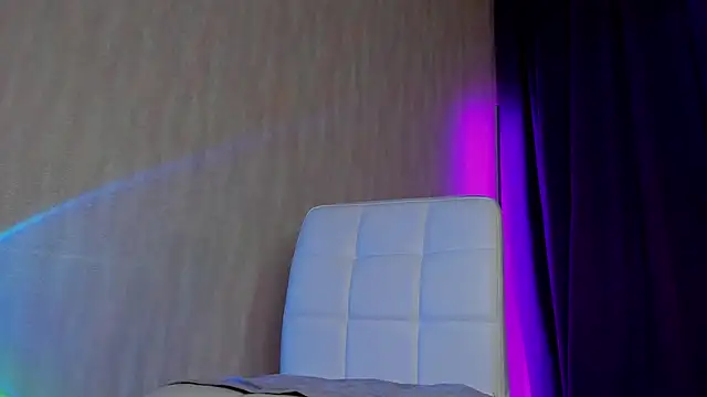 Miss Kreez online show from 13, 1, 2026