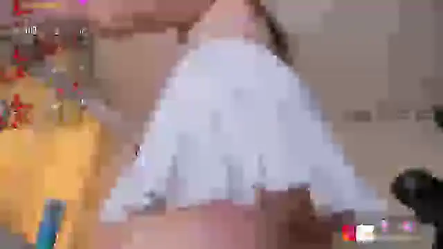 Snapshot of Karla_Rodriguezx chatting on 7, 10, 2025 Karla Rodriguezx online show from 7, 10, 2025