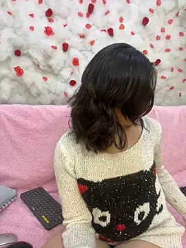 Snapshot of SkarletJhonson_ chatting on 27, 11, 2025 SkarletJhonson online show from 27, 11, 2025