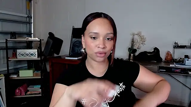 SashaEstrella online show from 26, 10, 2025