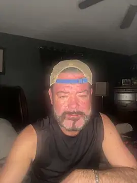 Snapshot of NYCLeatherBoi chatting on 5, 1, 2025 NYCLeatherBoi online show from 5, 1, 2025