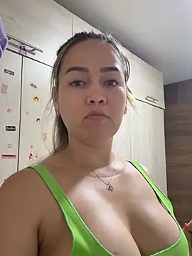 Danielavegax online show from 10, 4, 2026