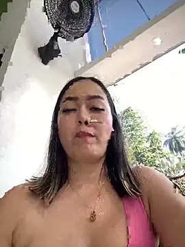 Snapshot of Danielavegax chatting on 17, 12, 2024 Danielavegax online show from 17, 12, 2024