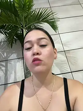 Snapshot of Danielavegax chatting on 4, 3, 2025 Danielavegax online show from 4, 3, 2025