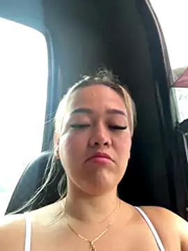 Danielavegax online show from 26, 10, 2025