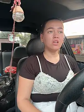 Danielavegax online show from 27, 4, 2026