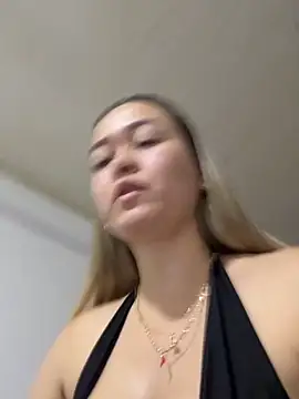 Danielavegax online show from 8, 5, 2026