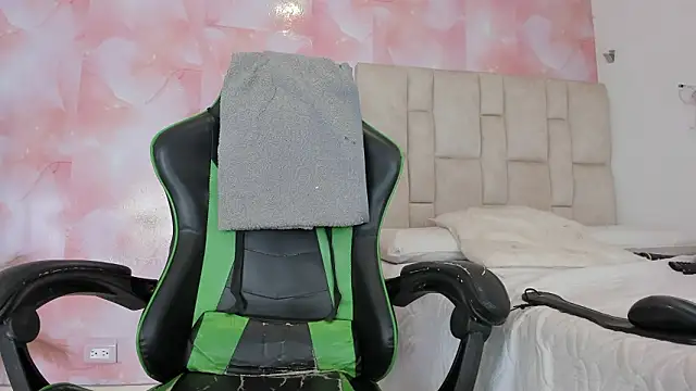 aida rose  online show from 26, 3, 2026