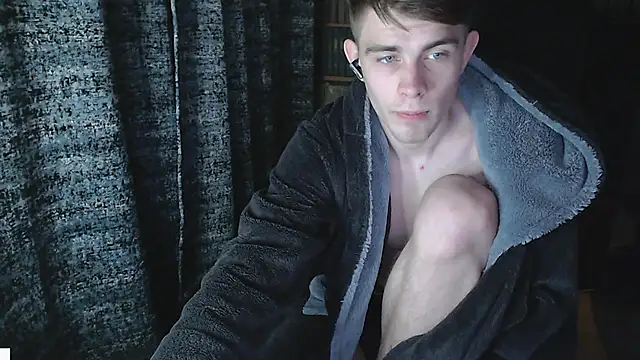 Student Oliver online show from 20, 11, 2025