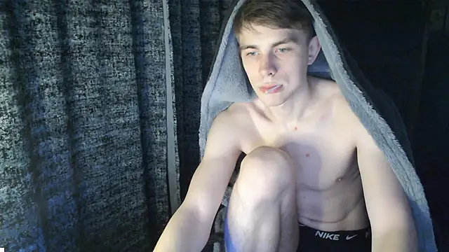 Student Oliver online show from 30, 11, 2025