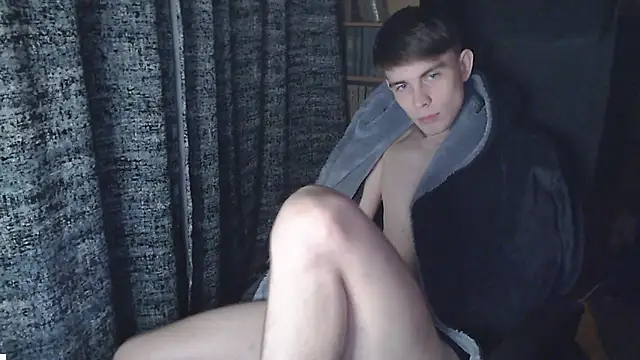 Student Oliver online show from 24, 11, 2025