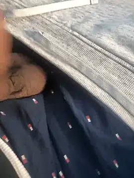 Lun4chuut online show from 1, 3, 2025