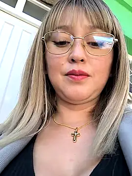 Snapshot of Katy__A chatting on 11, 6, 2026 Katy A online show from 11, 6, 2026