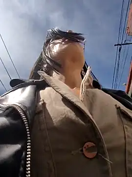 Astrid-- online show from 4, 2, 2026