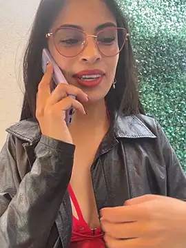 Astrid-- online show from 24, 4, 2026