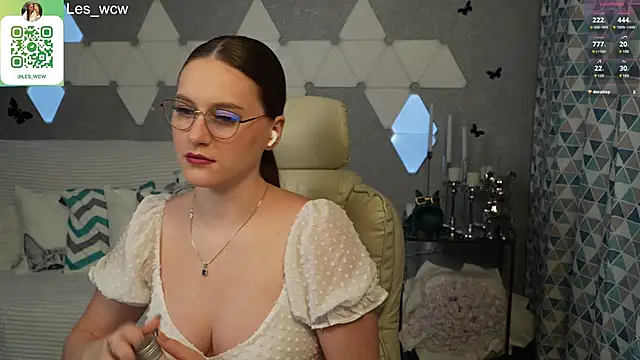 HarleyDeess online show from 1, 2, 2025