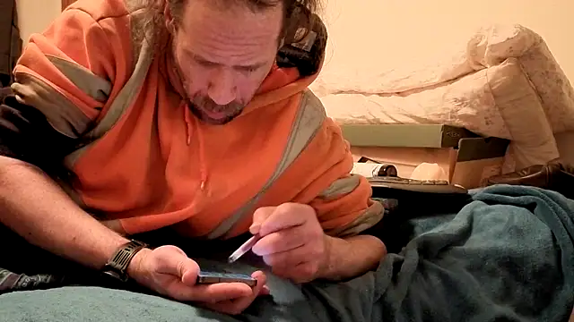 HandsumHungDaddy online show from 16, 2, 2026