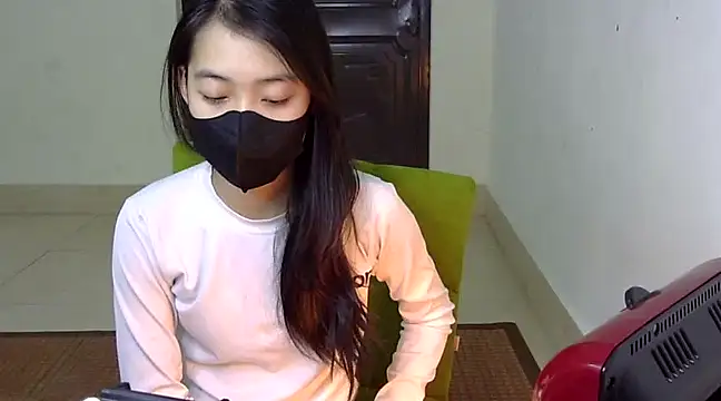 DA-EUN online show from 8, 3, 2025
