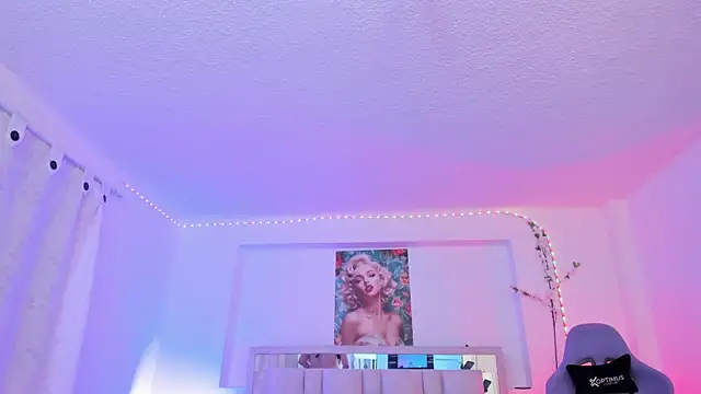 Snapshot of Samanta_roberts1 chatting on 10, 11, 2025 Samanta roberts1 online show from 10, 11, 2025