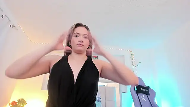 Snapshot of Samanta_roberts1 chatting on 25, 10, 2025 Samanta roberts1 online show from 25, 10, 2025