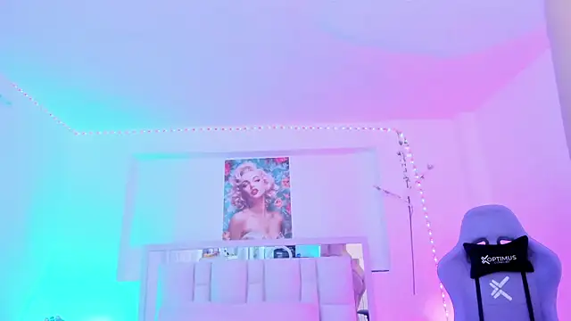 Snapshot of Samanta_roberts1 chatting on 8, 10, 2025 Samanta roberts1 online show from 8, 10, 2025