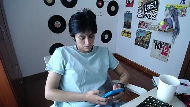 9 Fernanda 9 online show from 28, 2, 2025