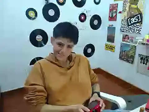 9 Fernanda 9 online show from 4, 3, 2025